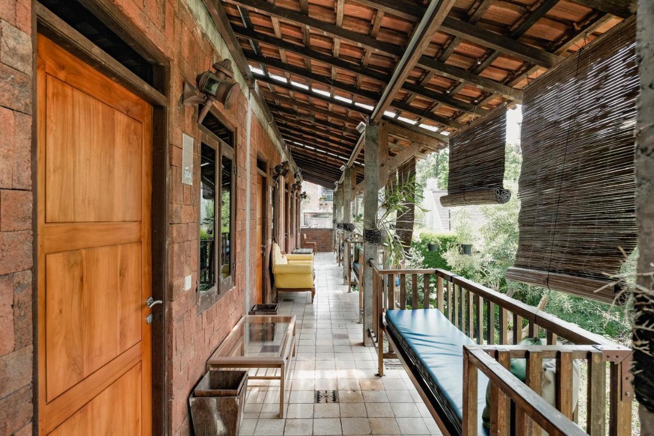 迪亚扬蒂住宿加早餐旅馆 三宝垄 外观 照片